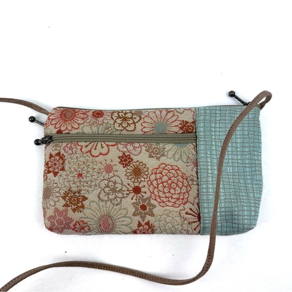 Maruca Tomboy Crossbody Bag Floral Tapestry Handbag Handmade Colorado Brand New - Picture 4 of 9